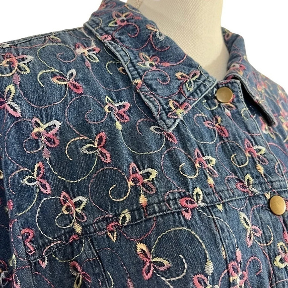 Leslie Fay Denim Shacket Floral Button Up Colorful Embroidery 100% Cotton Collar - Picture 8 of 13